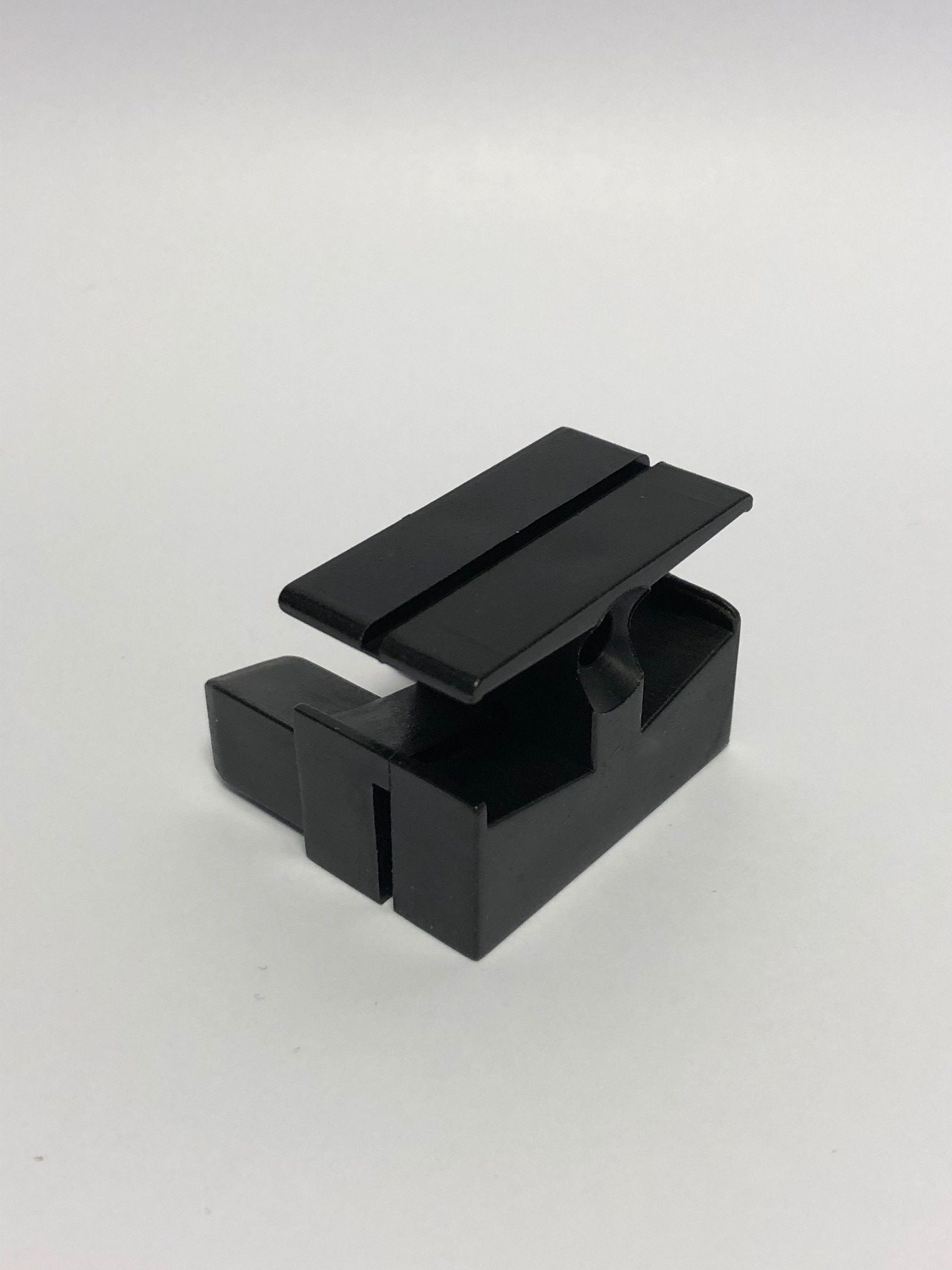 Kunststoff-Gleiter für 10-mm-Modelle